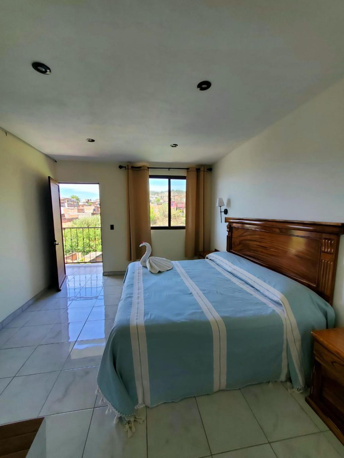 Hotel Posada Camelinas Pátzcuaro Dış mekan fotoğraf