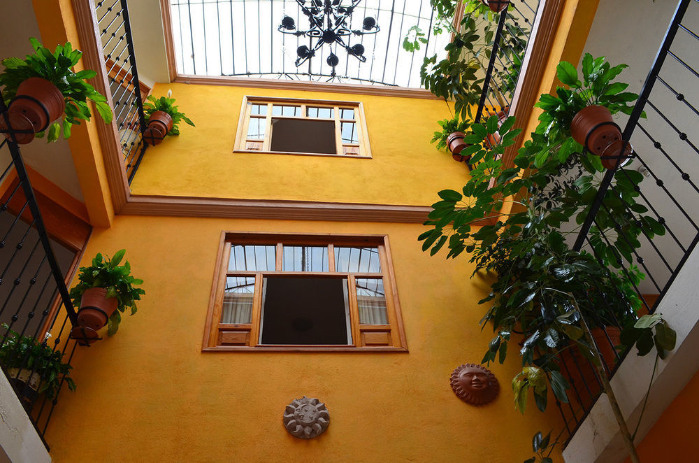 Hotel Posada Camelinas Pátzcuaro Dış mekan fotoğraf