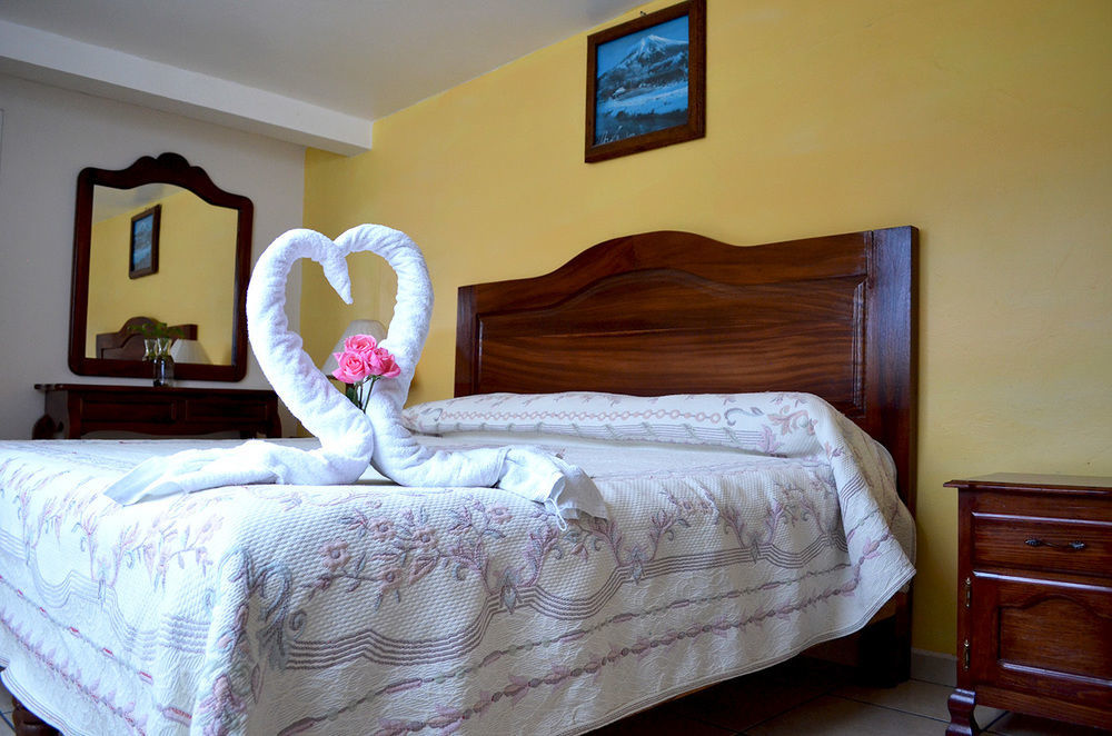 Hotel Posada Camelinas Pátzcuaro Dış mekan fotoğraf
