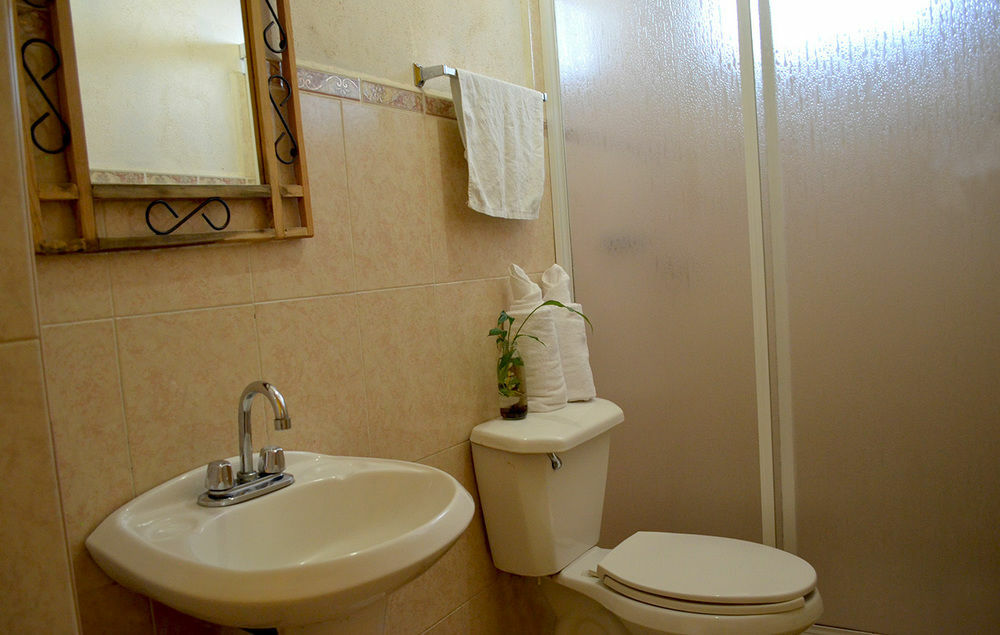 Hotel Posada Camelinas Pátzcuaro Dış mekan fotoğraf